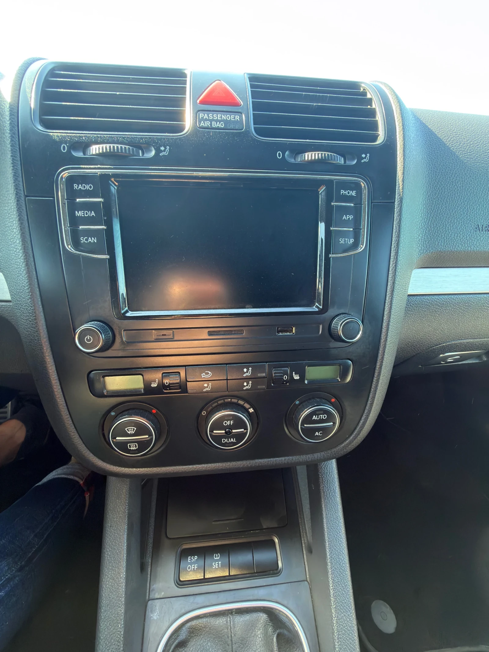 VW Golf 2.0GTI, снимка 9 - Автомобили и джипове - 54438972