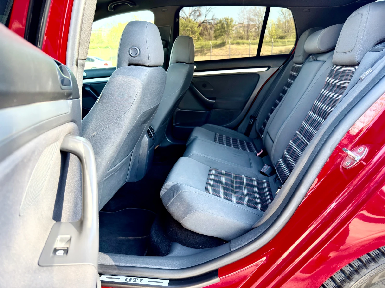 VW Golf 2.0GTI | Mobile.bg � ����������� 7