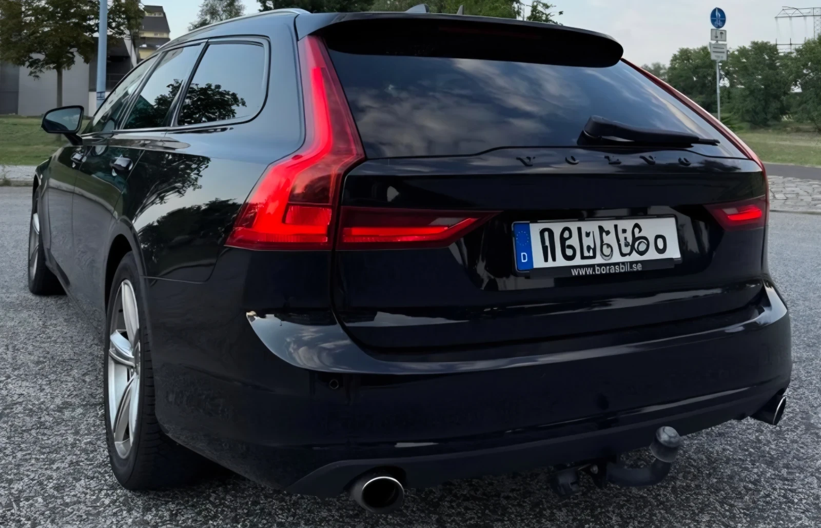 Volvo V90 2.0i (T5) Бензин/Газ, снимка 2 - Автомобили и джипове - 54648588
