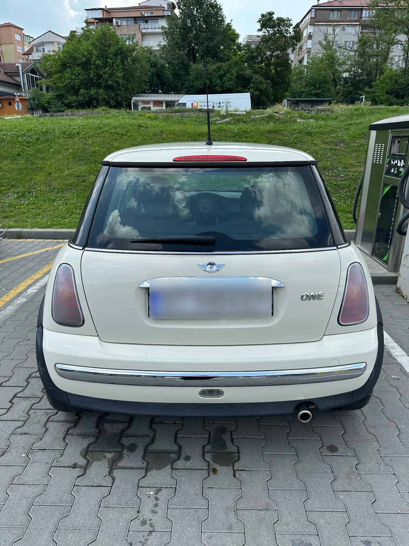 Mini One 1.6i , снимка 4 - Автомобили и джипове - 54799764