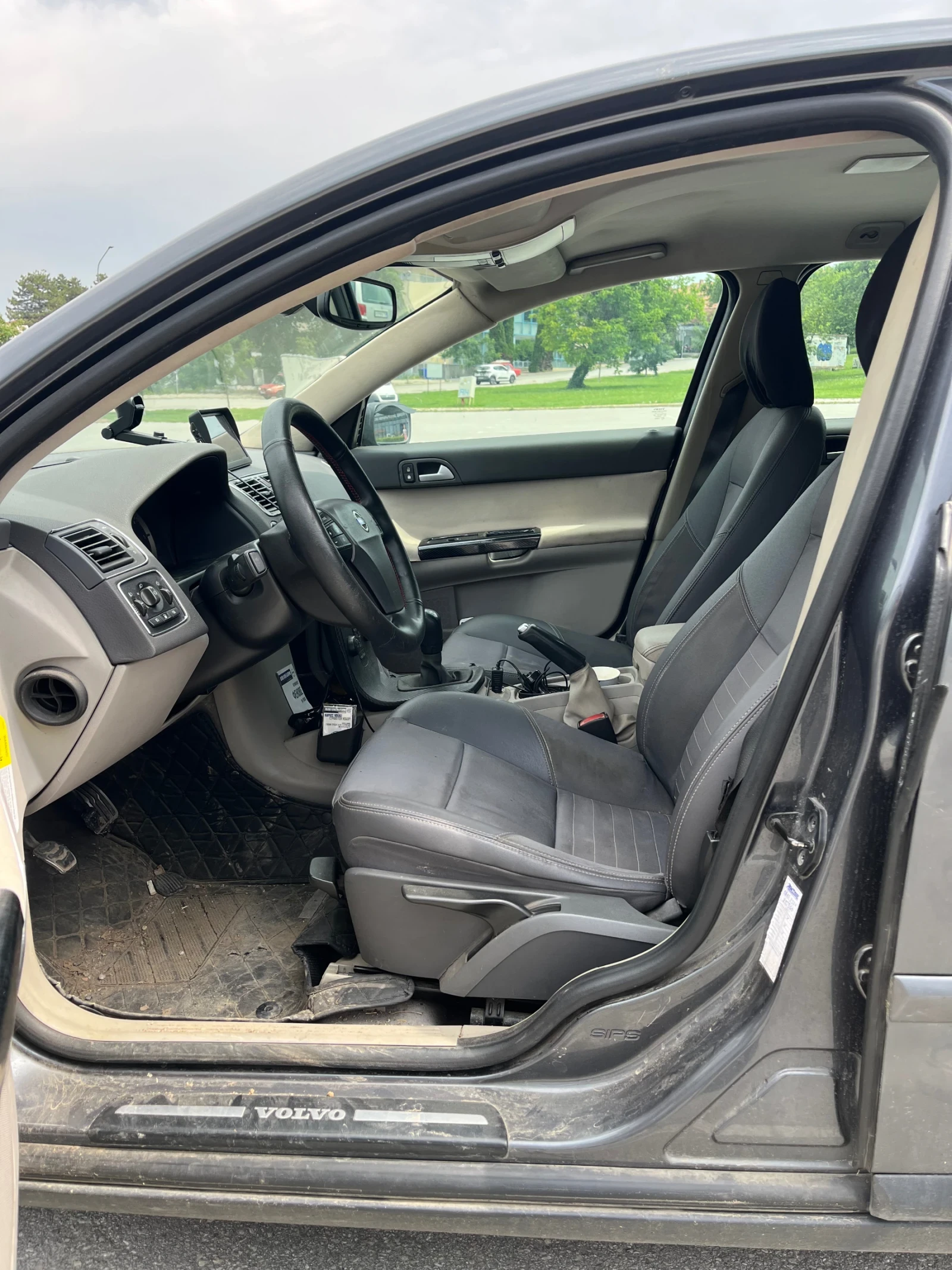Volvo V50 1.6 , снимка 11 - Автомобили и джипове - 54810587
