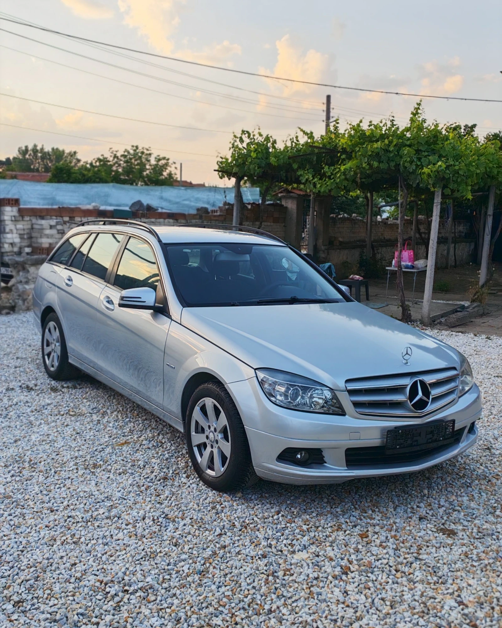 Mercedes-Benz C 220 C220, снимка 9 - Автомобили и джипове - 55093043