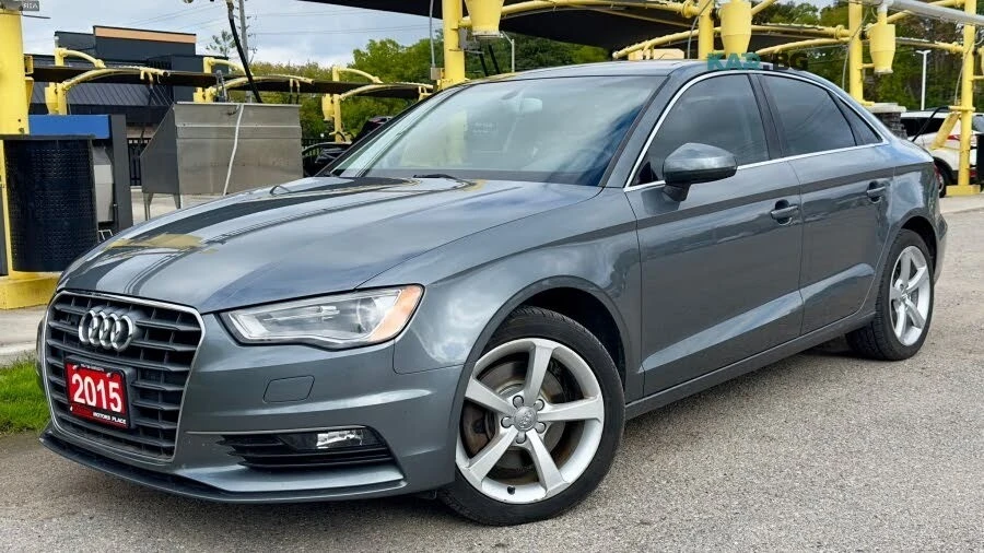 Audi A3 * PANO * QUATTRO * Автокредит (Цена до България)