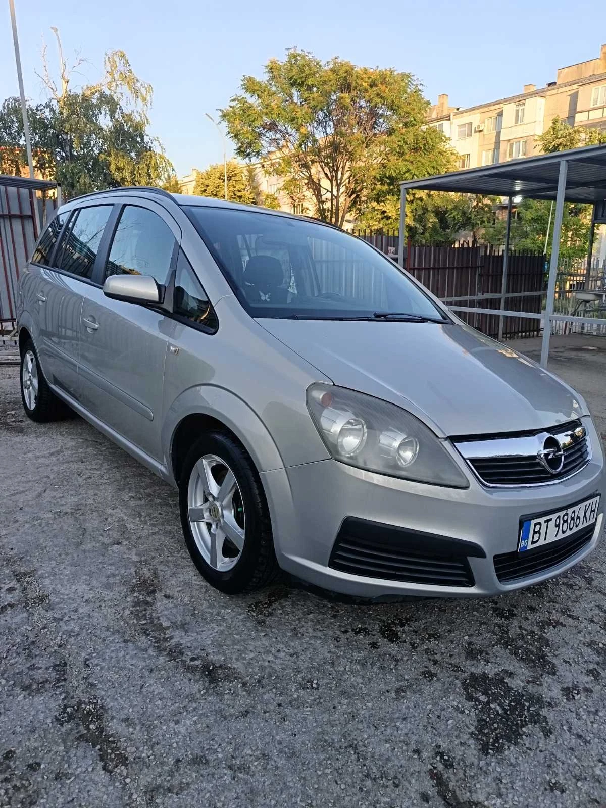 Opel Zafira 1, 6 метан с екстра за инвалиди, снимка 10 - Автомобили и джипове - 55492944