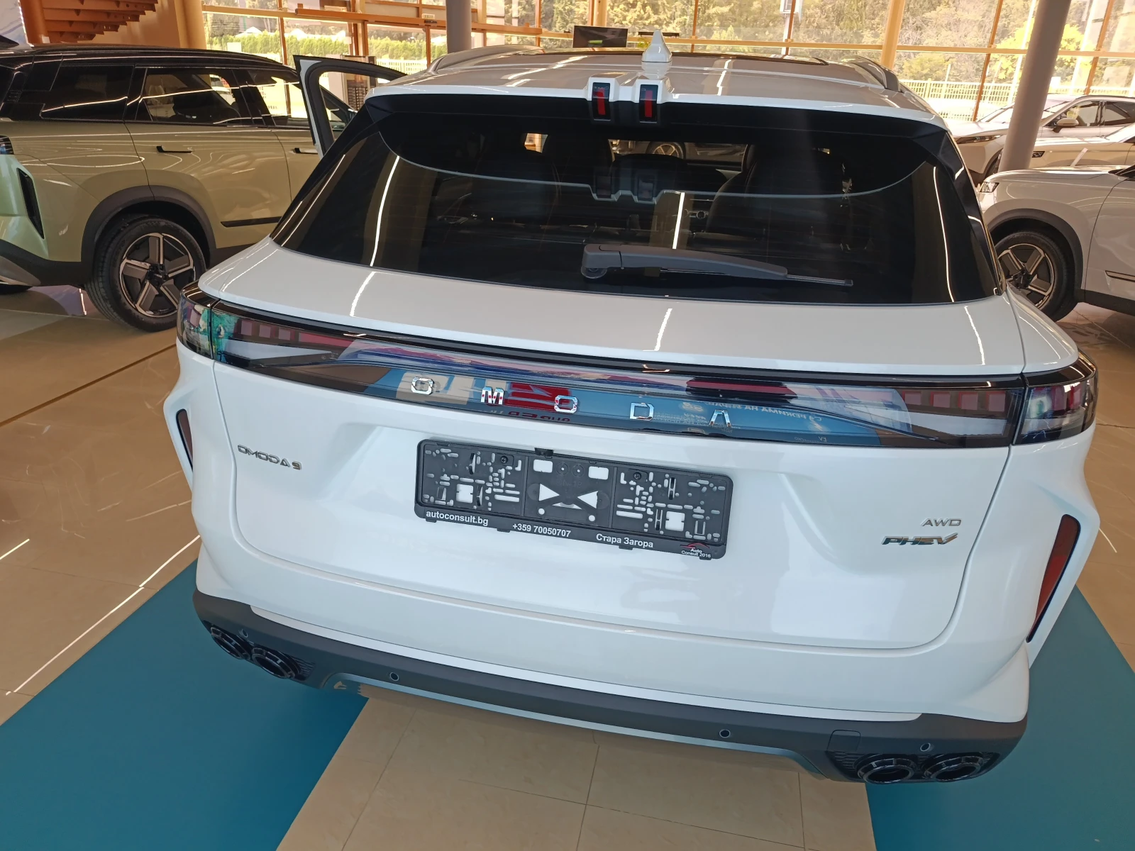 Omoda 9, снимка 6 - Автомобили и джипове - 55563031