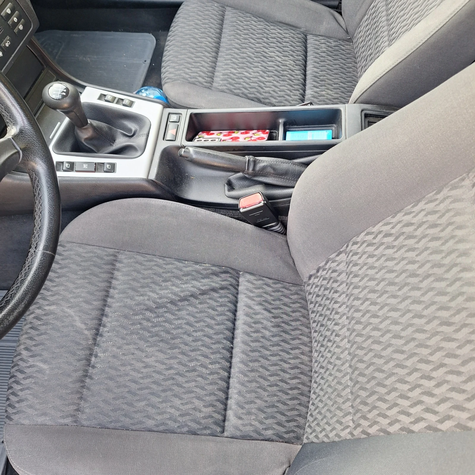 BMW 318 Газов инжекцион, снимка 11 - Автомобили и джипове - 55586649