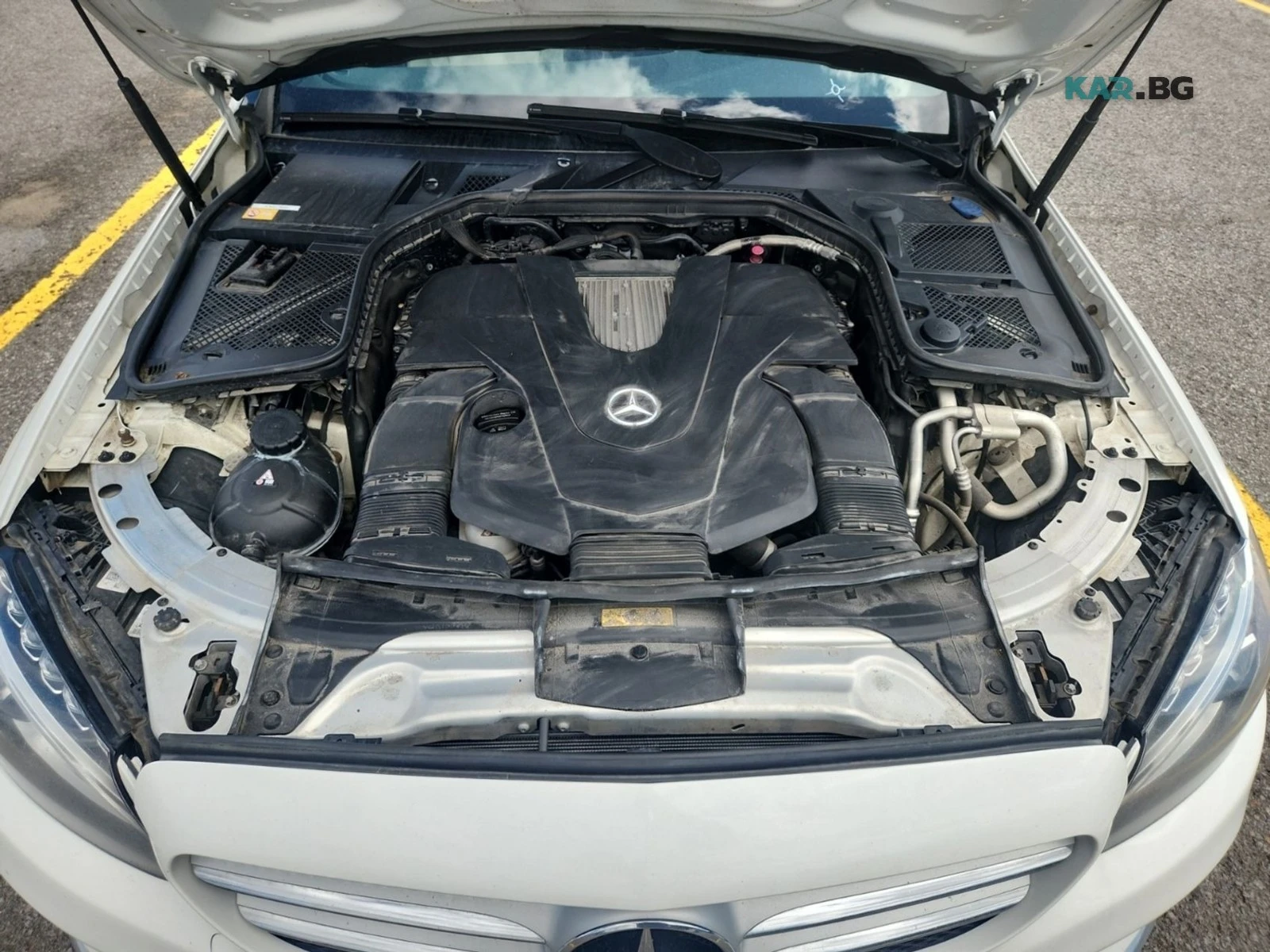 Mercedes-Benz C 400 AMG* 4MATIC* BURMESTER* ПОДГРЕВ* КАМЕРА* КОЖА* , снимка 15 - Автомобили и джипове - 55707808