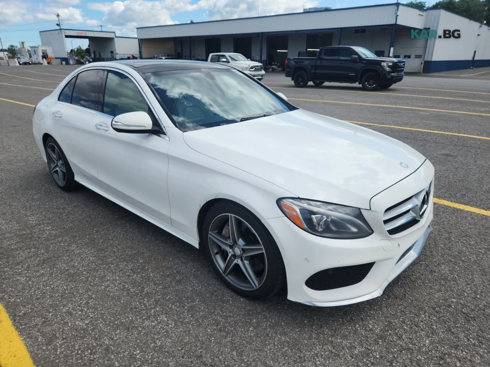 Mercedes-Benz C 400 AMG* 4MATIC* BURMESTER* ПОДГРЕВ* КАМЕРА* КОЖА* , снимка 2 - Автомобили и джипове - 55707808