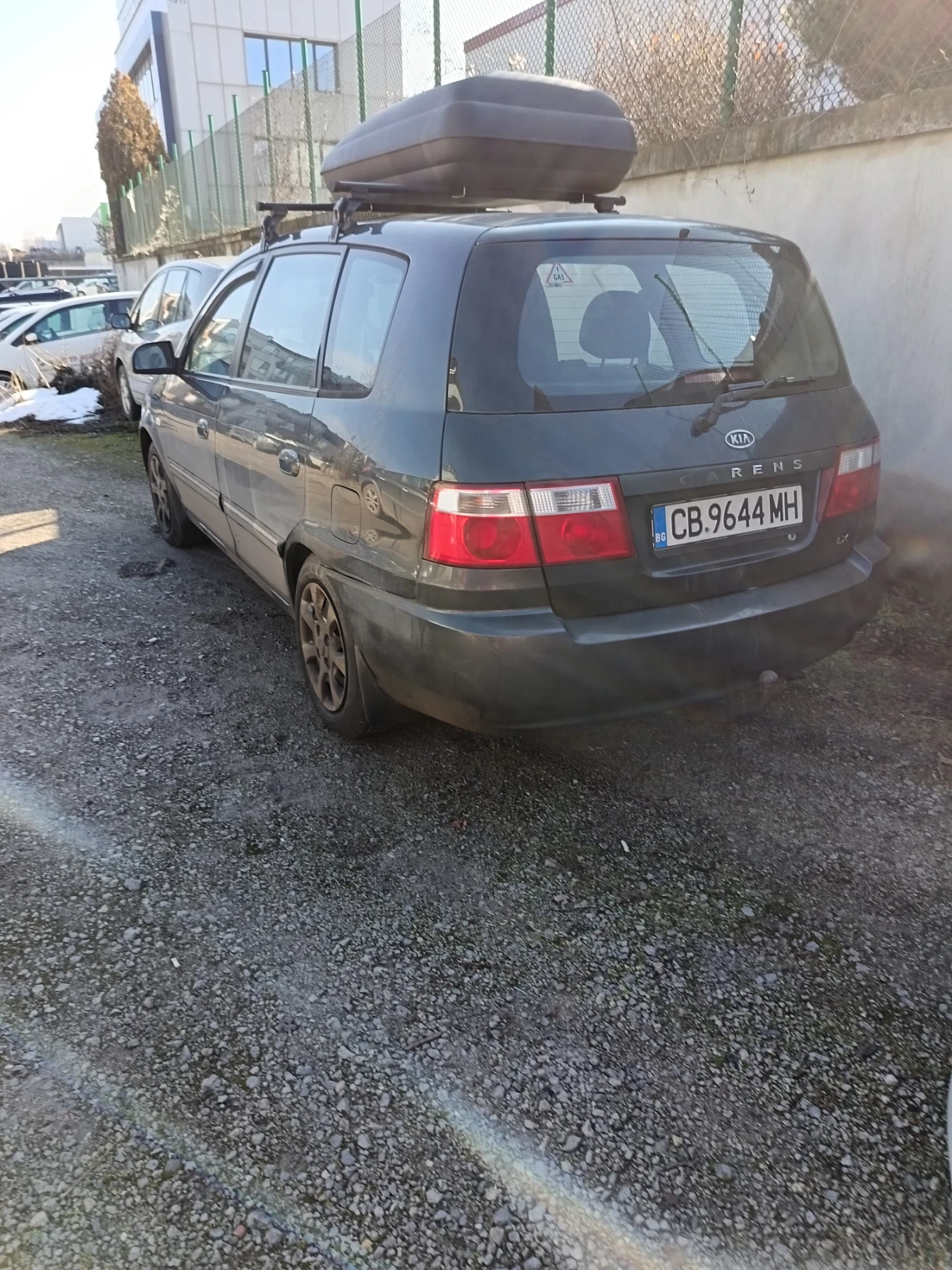 Kia Carens, снимка 3 - Автомобили и джипове - 55752985