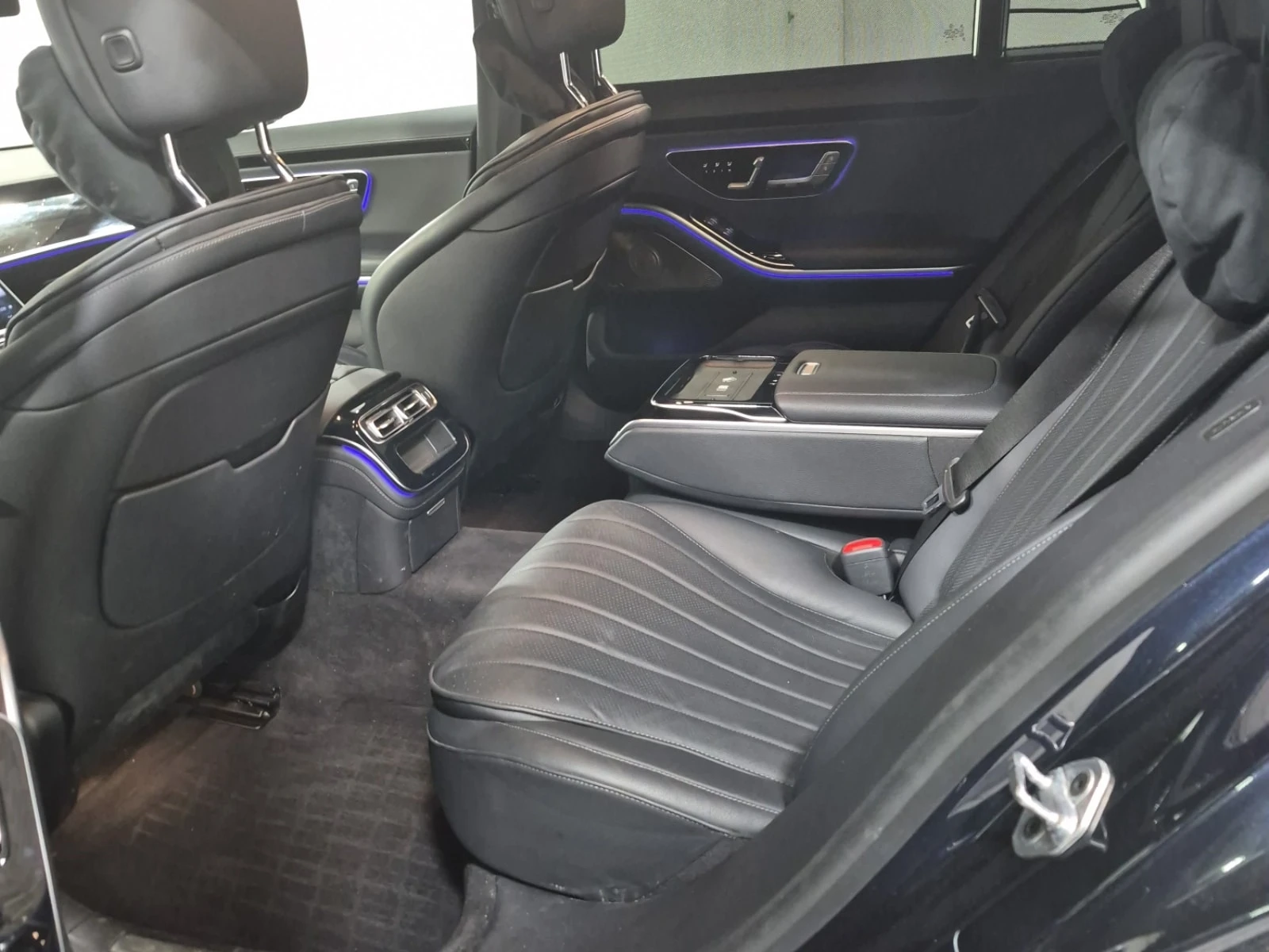 Mercedes-Benz S 580 * CARFAX* АВТОКРЕДИТ БЕЗ ПЪРВОНАЧАЛНА ВНОСКА* , снимка 12 - Автомобили и джипове - 55801727