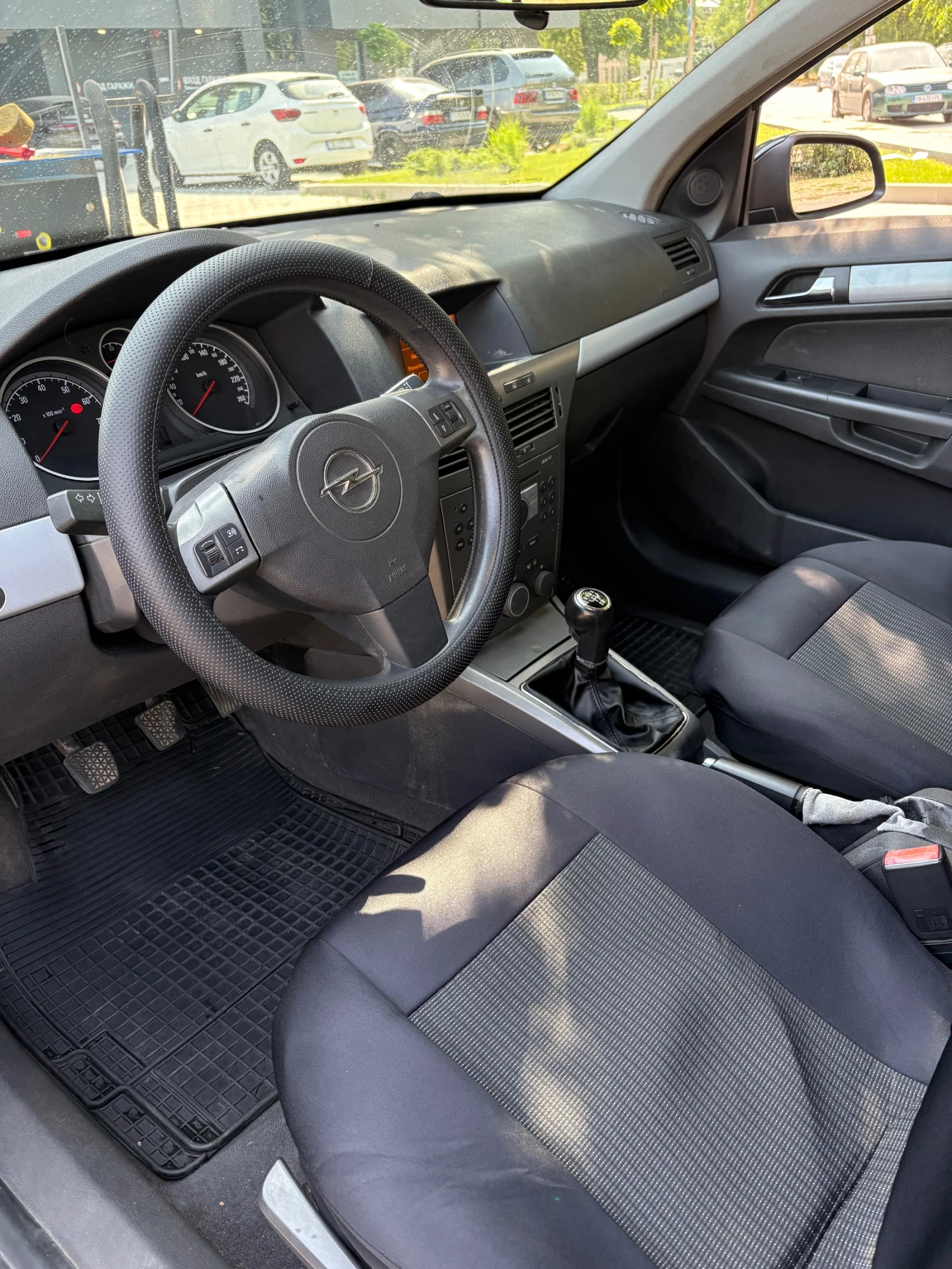 Opel Astra, снимка 8 - Автомобили и джипове - 55897670
