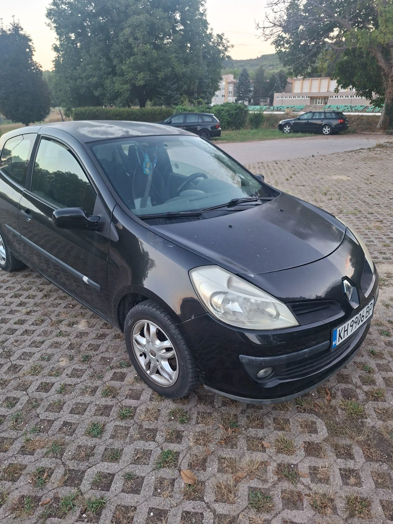 Renault Clio, снимка 3 - Автомобили и джипове - 56120756