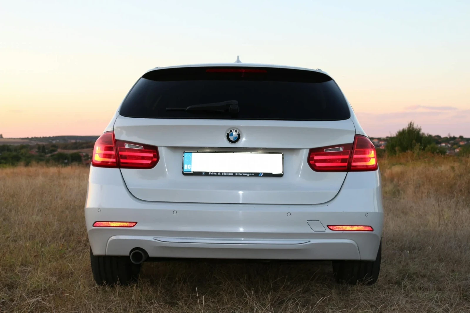 BMW 320 Modern, снимка 3 - Автомобили и джипове - 56160638