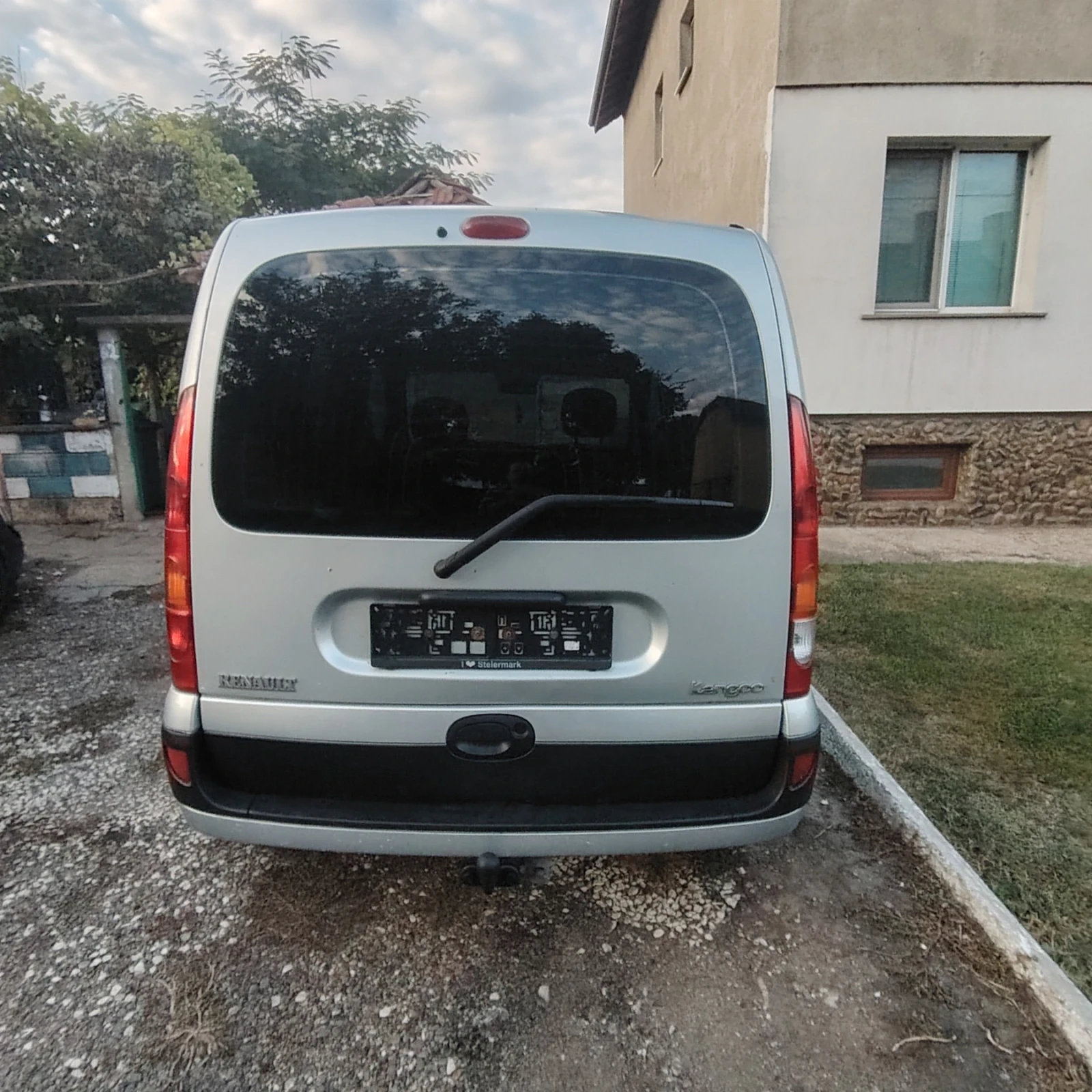 Renault Kangoo, снимка 4 - Автомобили и джипове - 56528515