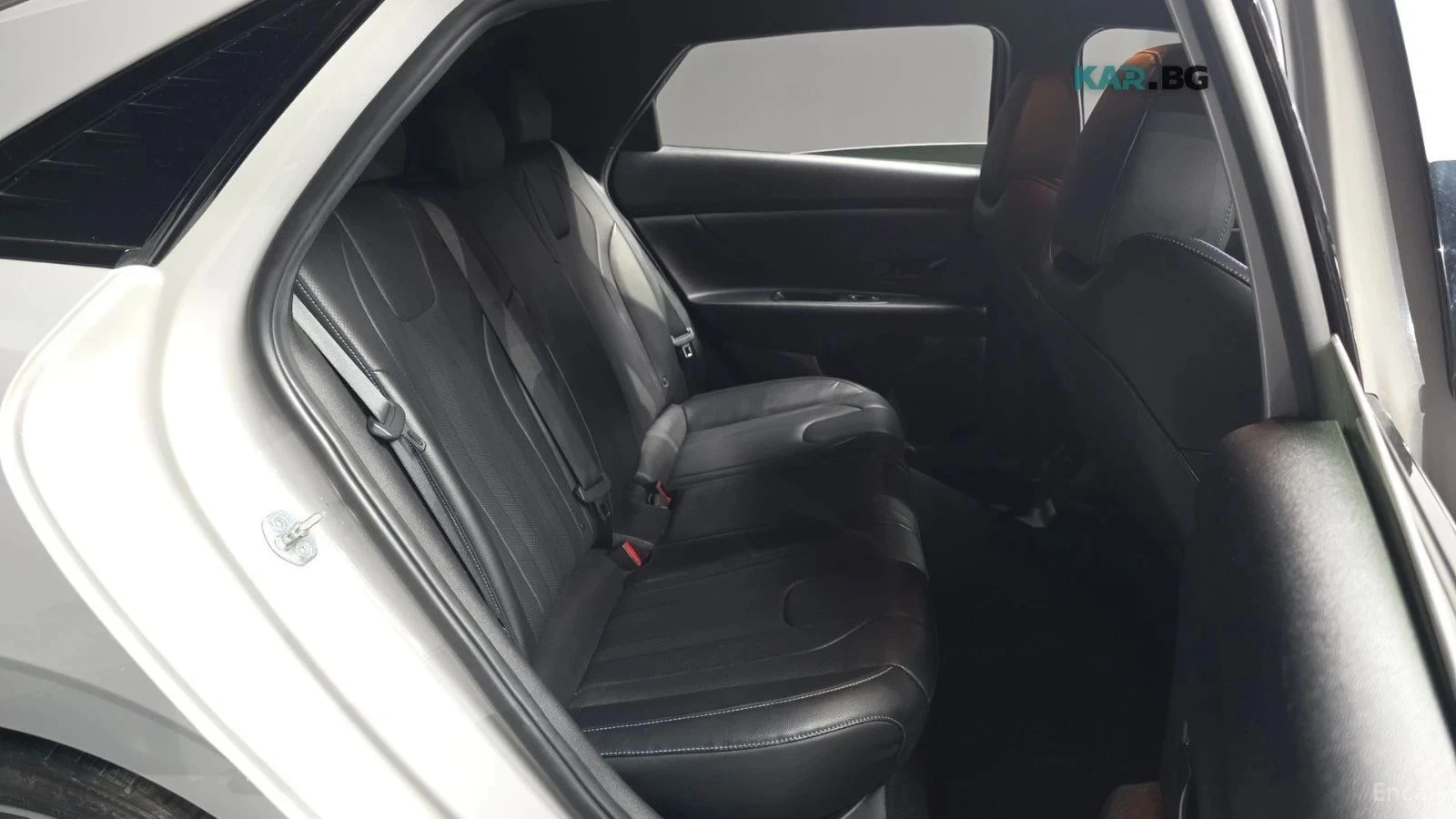 Hyundai Elantra, снимка 9 - Автомобили и джипове - 56690023