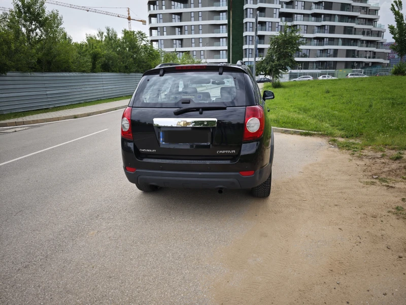 Chevrolet Captiva, снимка 5 - Автомобили и джипове - 47496707