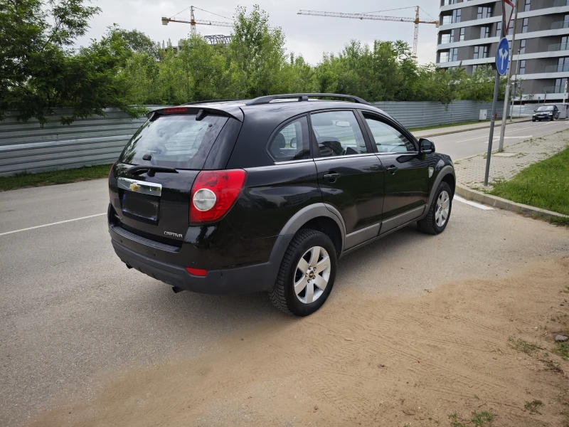 Chevrolet Captiva, снимка 6 - Автомобили и джипове - 47496707