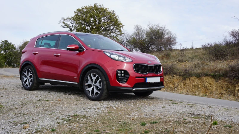 Kia Sportage GT, снимка 4 - Автомобили и джипове - 47650078