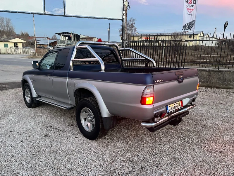 Mitsubishi L200 2.5 Дизел, 4х4, ТОП-ТОП, снимка 9 - Автомобили и джипове - 48633130