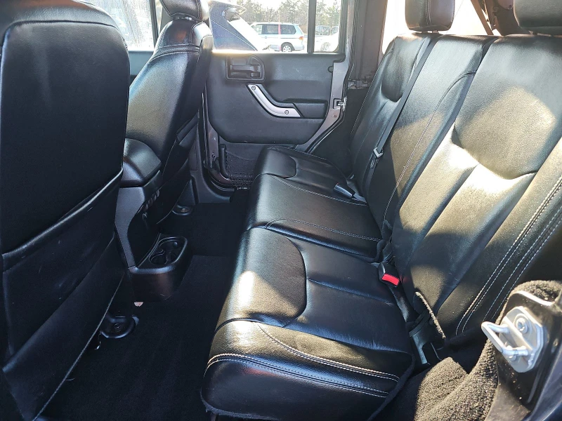 Jeep Wrangler RUBICON/NAVI/ЛЕБЕДКА/КОЖА, снимка 13 - Автомобили и джипове - 53089506