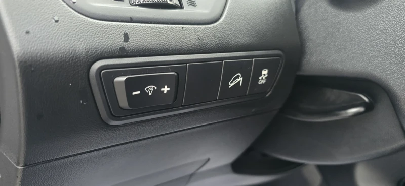 Hyundai IX35 1.7 CRDI 116К.С. /ЛИЗИНГ/ТОП/FULL/КОЖА, снимка 16 - Автомобили и джипове - 53241184