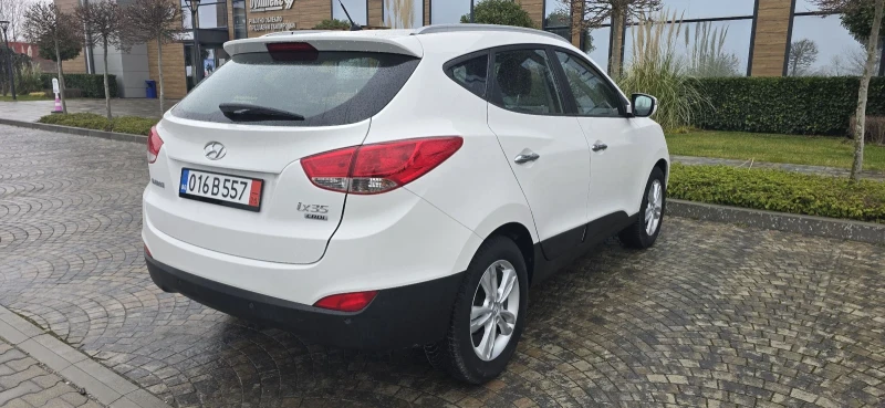 Hyundai IX35 1.7 CRDI 116К.С. /ЛИЗИНГ/ТОП/FULL/КОЖА, снимка 4 - Автомобили и джипове - 53241184