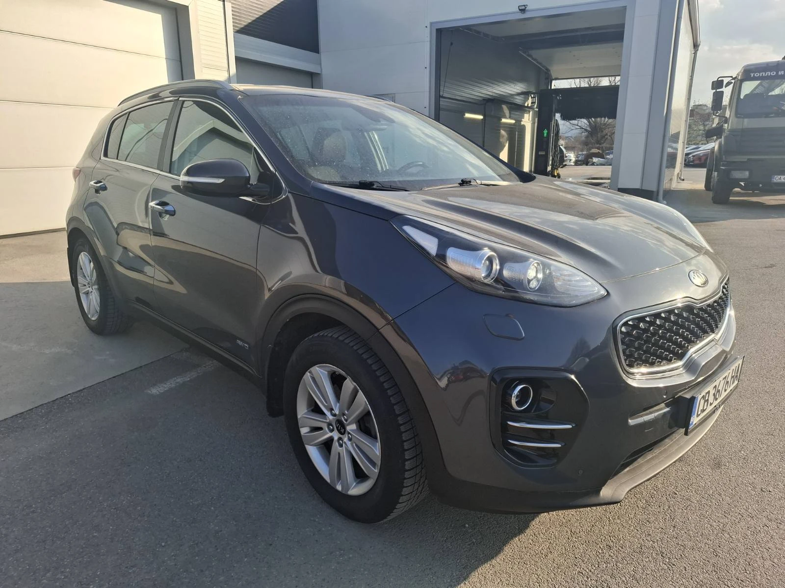 Kia Sportage 2.0 crdi 4х4, снимка 3 - Автомобили и джипове - 53864472
