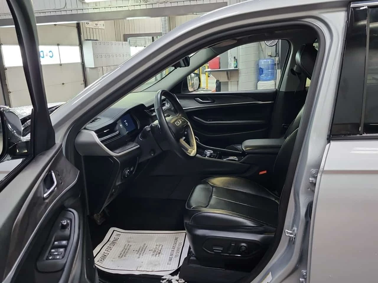 Jeep Grand cherokee * LIMITED* * ПАНОРАМА* * 7-МЕСТНА* , снимка 8 - Автомобили и джипове - 53892073