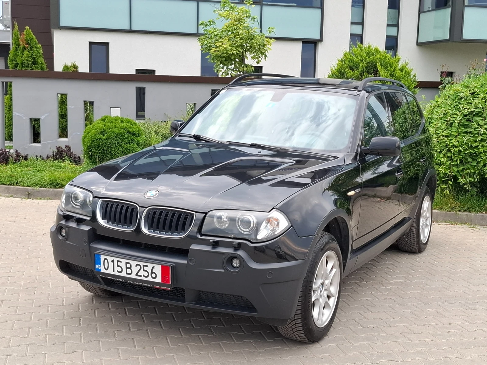BMW X3 3.0i* (231кс)* ПАНОРАМА* AВТОМАТ* НАВИ* ФУЛ* * , снимка 2 - Автомобили и джипове - 54803298
