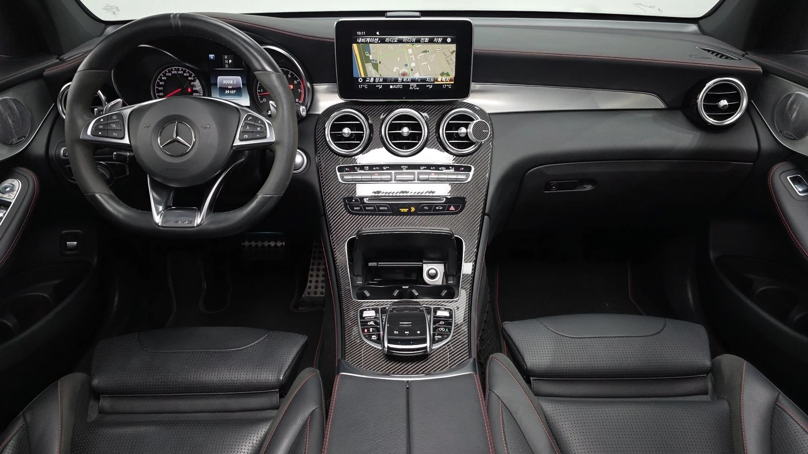 Mercedes-Benz GLC 43 AMG ЛЮК* HUD* 360* KEYLESS* ЕЛ. БАГАЖНИК* КРАЙНА ЦЕНА, снимка 7 - Автомобили и джипове - 55271886