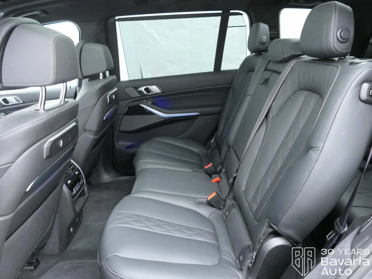 BMW X7 40d xDrive M Sport Paket Sportautomatic, снимка 8 - Автомобили и джипове - 55485574