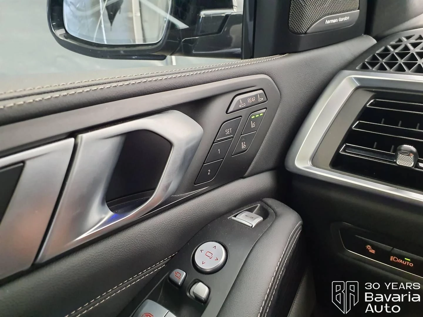 BMW X7 40d xDrive M Sport Paket Sportautomatic, снимка 14 - Автомобили и джипове - 55485574