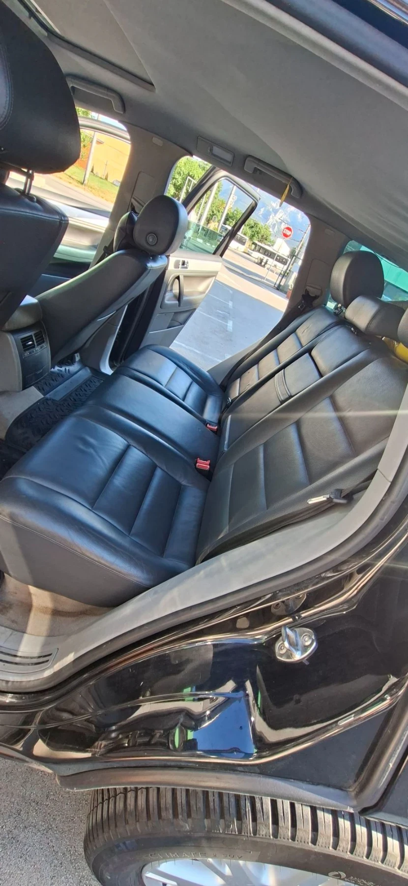 VW Touareg, снимка 4 - Автомобили и джипове - 55966124