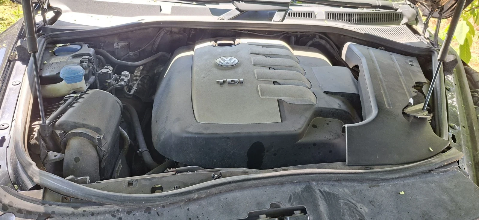 VW Touareg, снимка 2 - Автомобили и джипове - 55966124