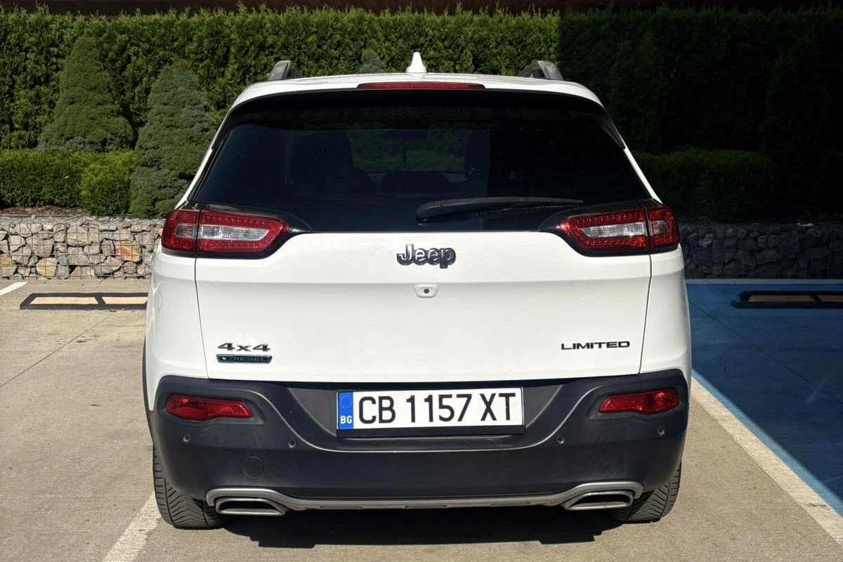 Jeep Cherokee