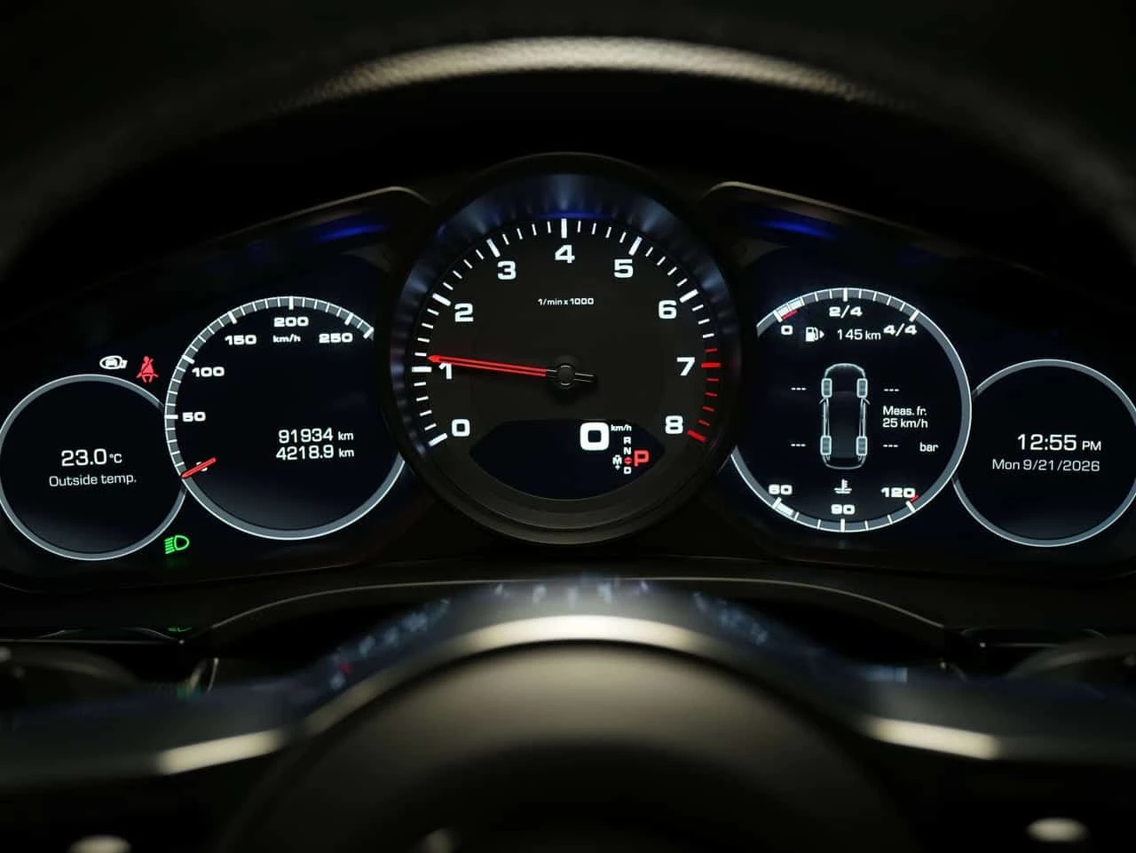 Porsche Cayenne PREMIUM PLUS | PANO | BOSE | 20" CARFAX, снимка 7 - Автомобили и джипове - 56223819