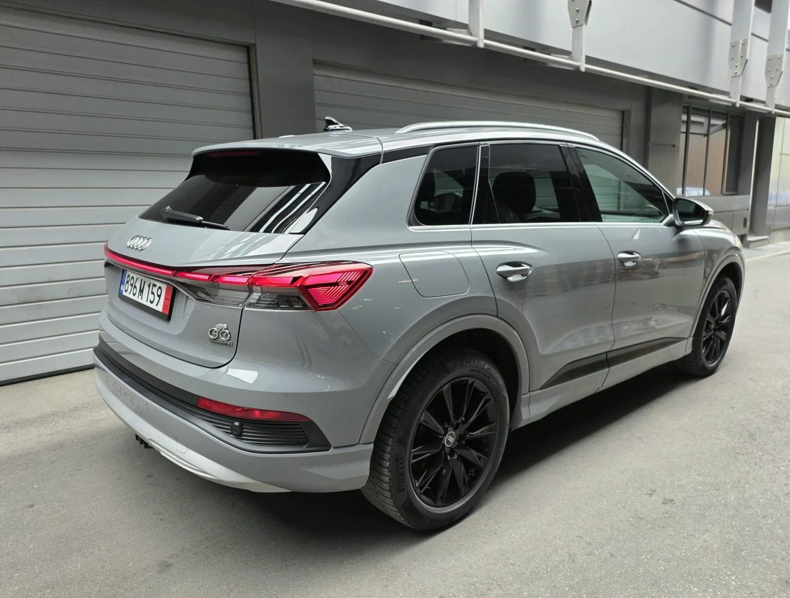 Audi Q4 E-tron  50  QUATTRO 82kwh 300hp, снимка 6 - Автомобили и джипове - 56605052