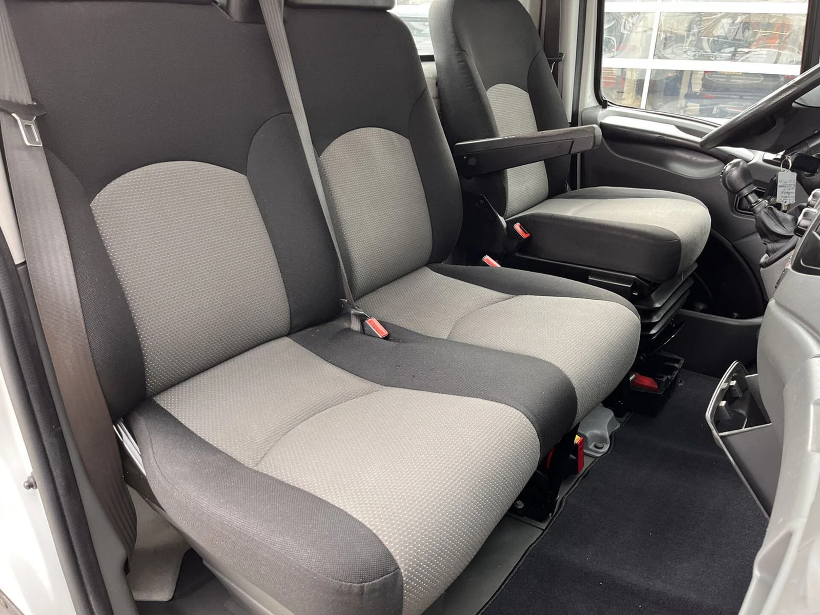 Iveco Daily 35S14G 345 136ps BTW CNG * UniRent*  | Mobile.bg � ����������� 12