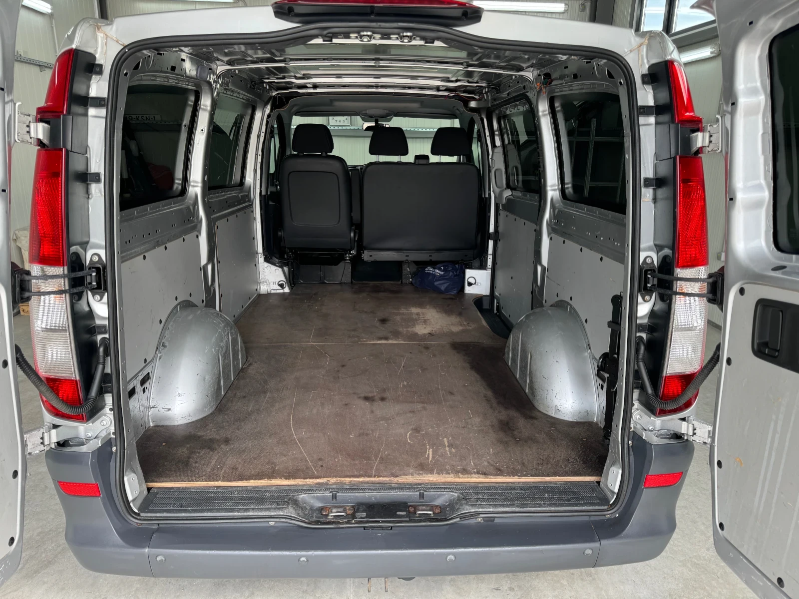Mercedes-Benz Vito 3.0 CDI - изображение 8