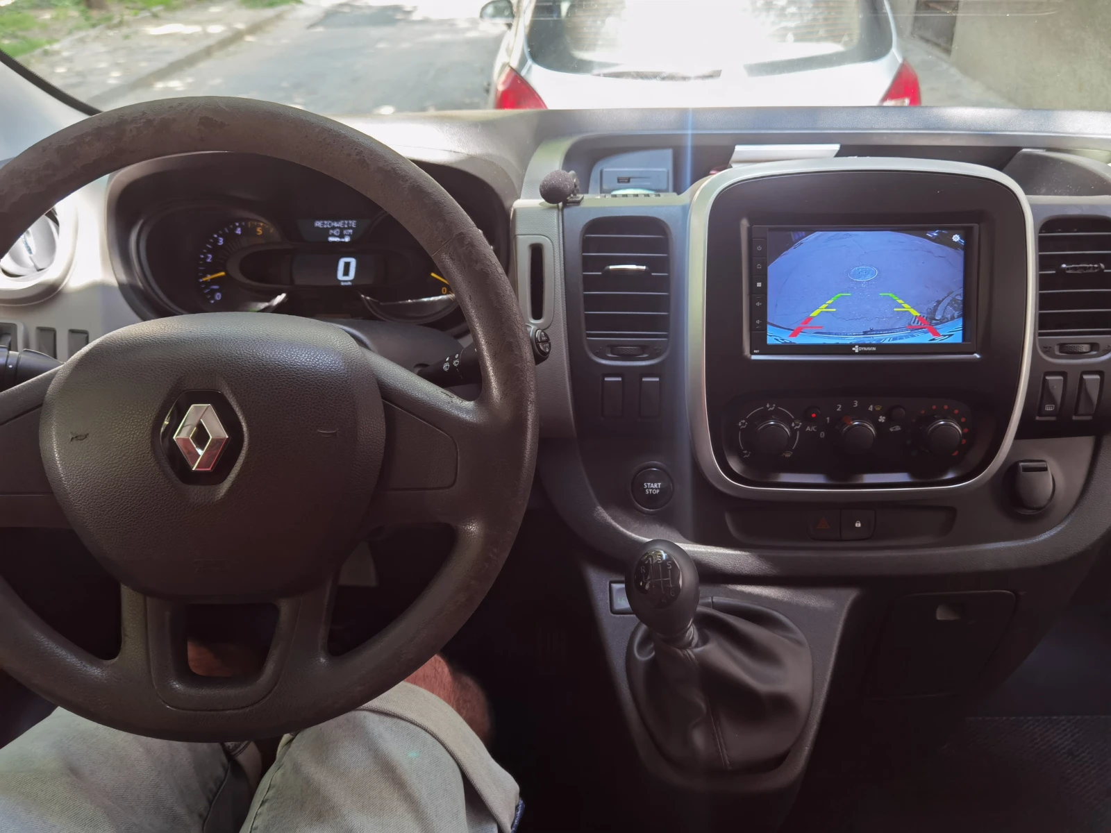 Renault Trafic  - изображение 2