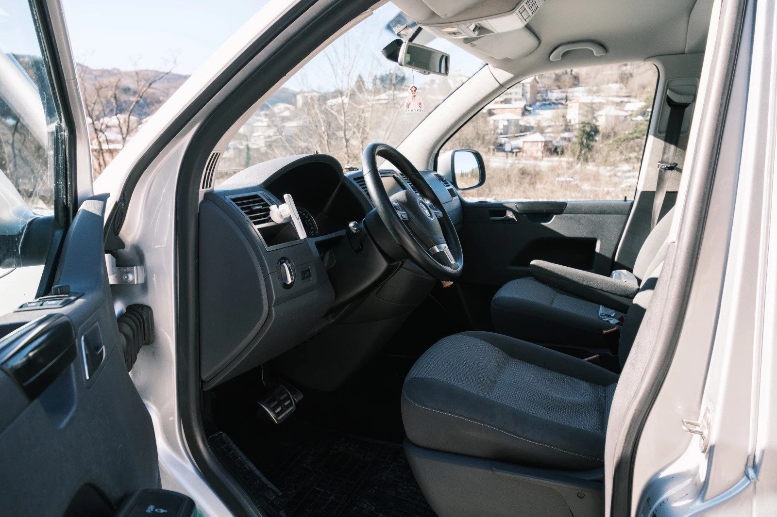 VW Caravelle 2.0 BiTDI 4motion - изображение 9