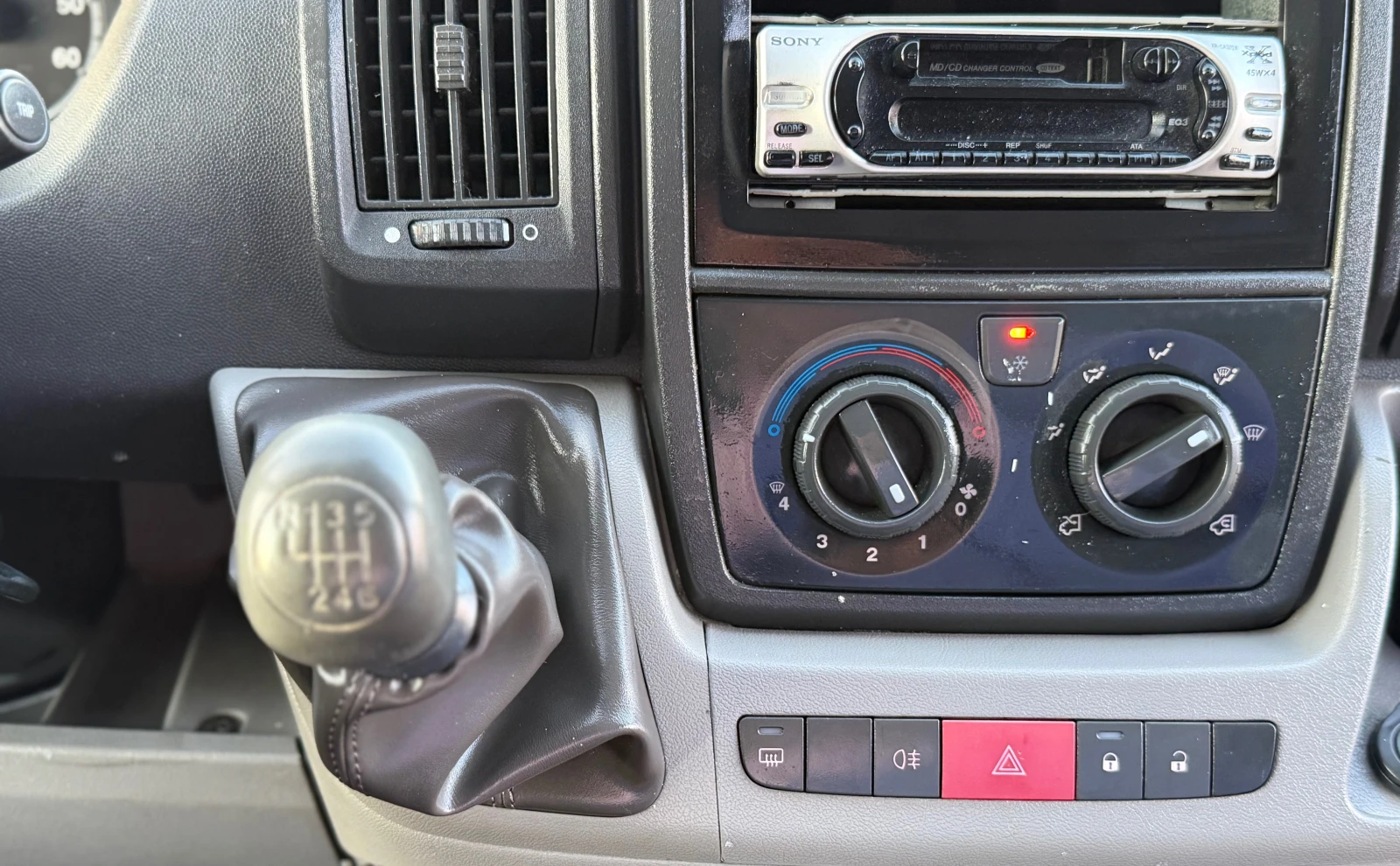 Citroen Jumper = = ИТАЛИЯ= = КЛИМАТИК= = 6 СКОРОСТИ= = , снимка 14 - Бусове и автобуси - 56078028