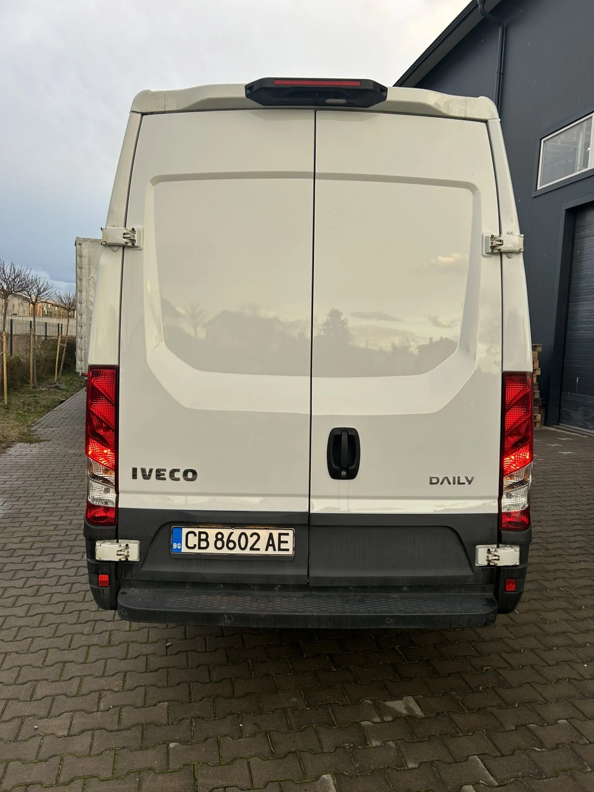 Iveco Daily 35S16 , снимка 4 - Бусове и автобуси - 56393335