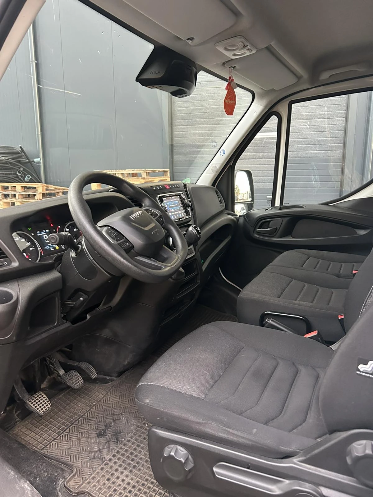 Iveco Daily 35S16 , снимка 7 - Бусове и автобуси - 56393335