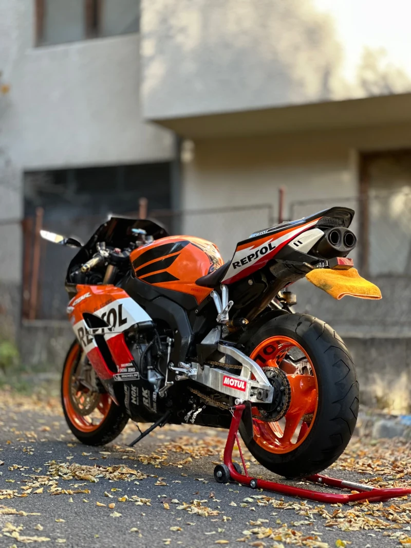 Honda Cbr 1000 RR, снимка 2 - Мотоциклети и мототехника - 47837191