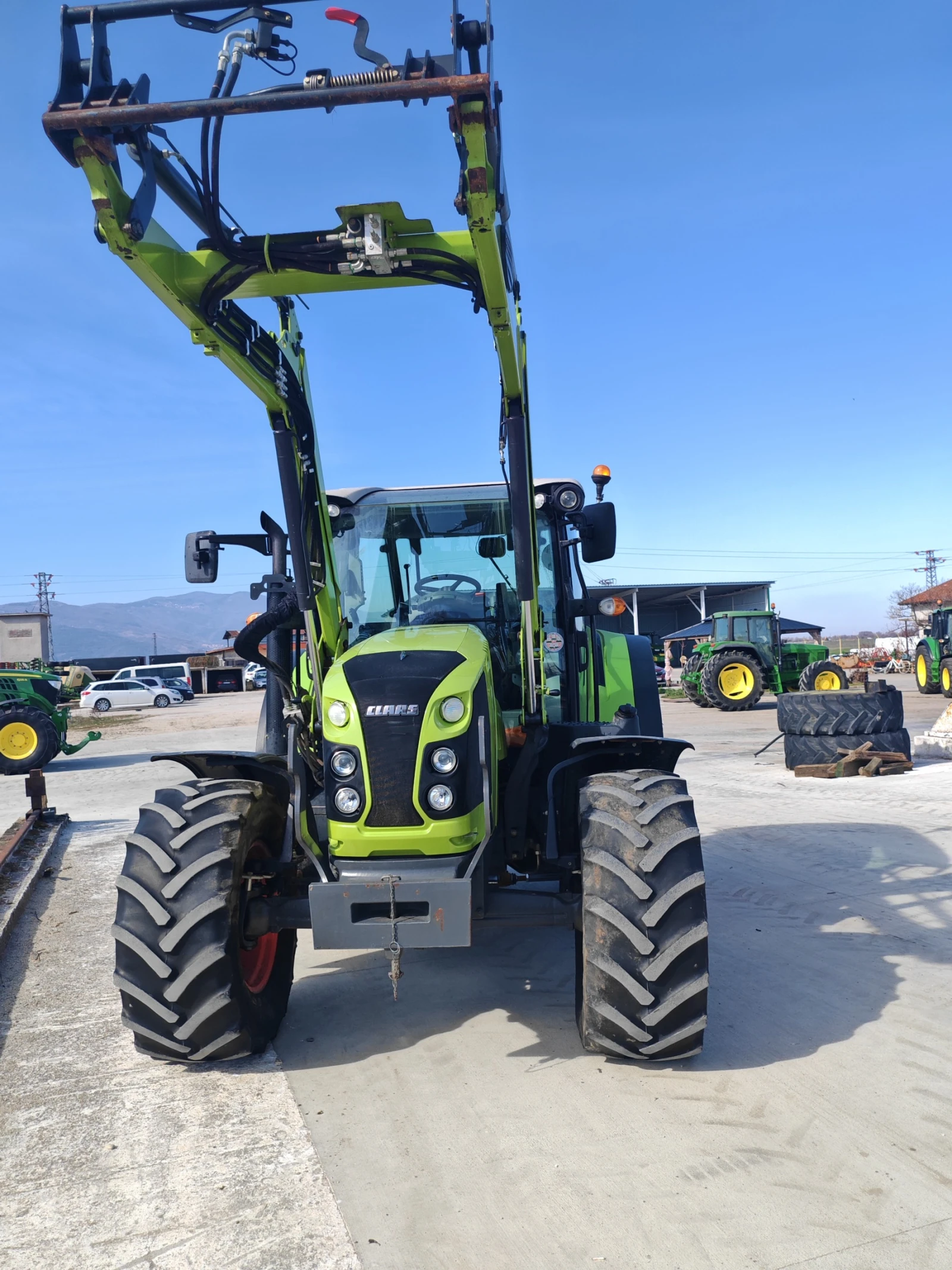 Трактор Claas Arion 450 лизинг с първоначална вноска 20 %, снимка 4 - Селскостопанска техника - 53803025