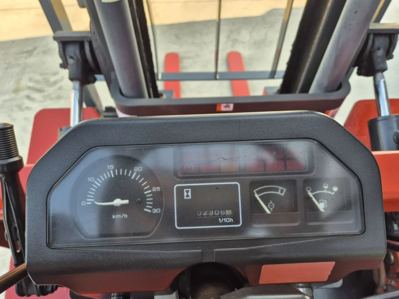 Мотокар Nissan * 3 тонен * АВТОМАТ * ГАЗ+ БЕНЗИН * ПАРНО * , снимка 14 - Индустриална техника - 51438482