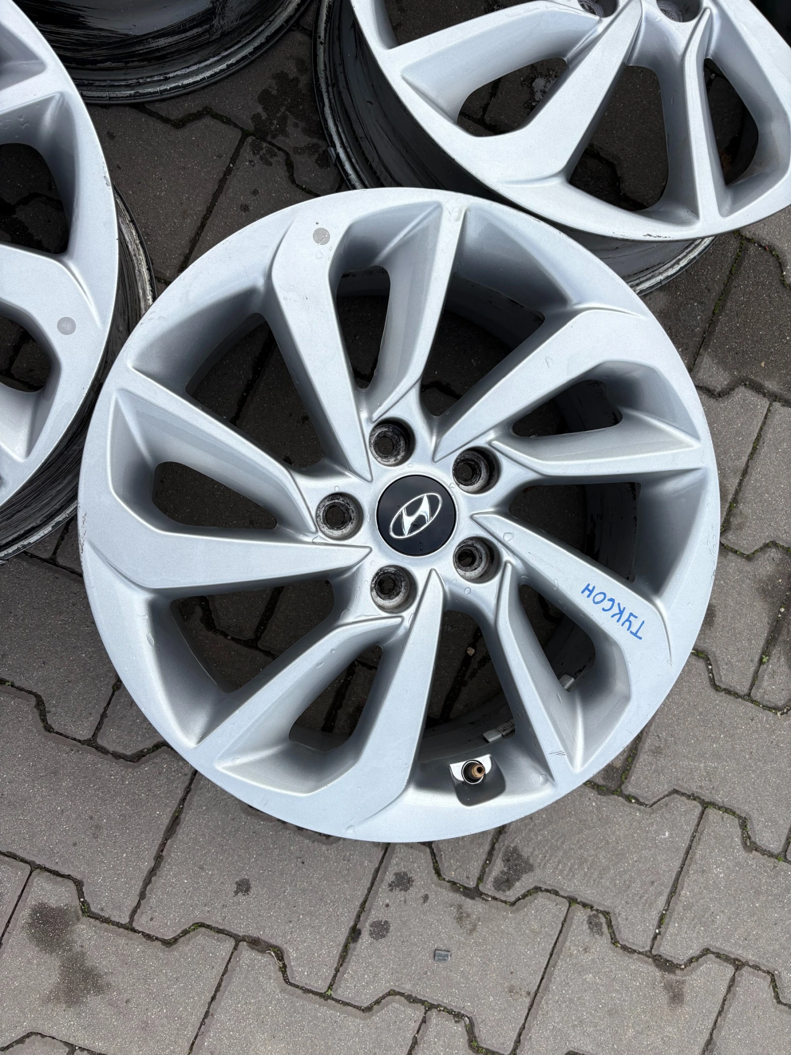   Hyundai Tucson | Mobile.bg   4