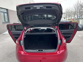 Peugeot 308 ACTIVE PURETECH ГАРАЖНA С ВСИЧКИ ЕКСТРИ , снимка 14