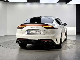 Kia Stinger 3.3 Turbo AWD | АВТОФИНАНСИРАНЕ, снимка 3